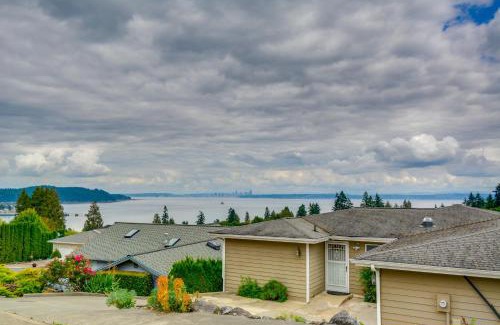 Manchester Apartment | Idyllic Port Orchard Studio Near Seattle with Spa Access