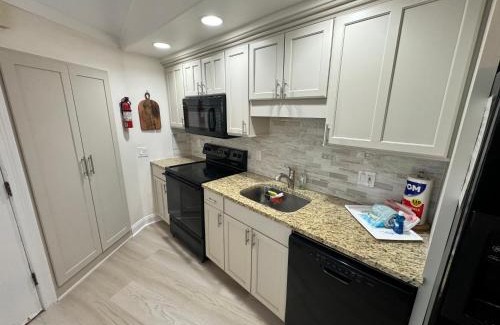 Night Heron House | Discover Comfort at 19 Night Heron - Pet and Family Friendly