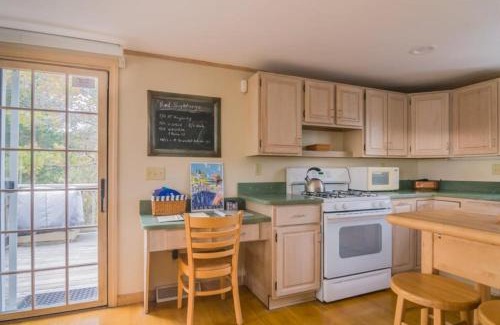 East Sandwich House | Pet-Friendly Getaway at 19 North Shore Boulevard, Cape Cod