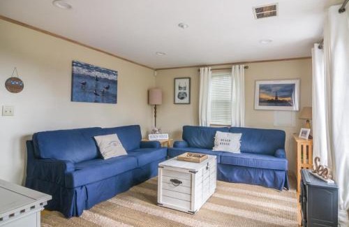 East Sandwich House | Pet-Friendly Getaway at 19 North Shore Boulevard, Cape Cod