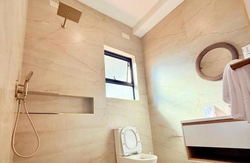 Harare East Hotel | 19 On BayNoakes Boutique