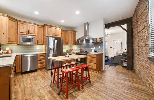 Lawrenceville Villa | Prime Location with Custom Remodel & Off-Street Parking