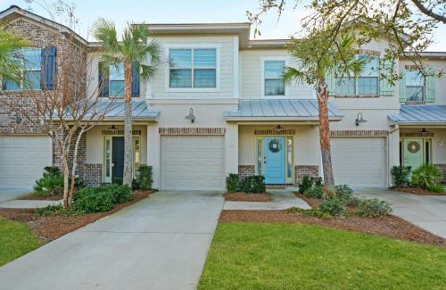 Epworth Acres House | Top-Rated Family Retreat at 1903 Mariner's Circle