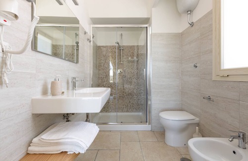 Pittuini Bed & Breakfast | Experience Comfort at 1913 B&B I Tarocchi - Quadruple Room