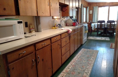 Holderness Cottage | Cozy 1920's Lakeside Cottage with Dock for Boat Access