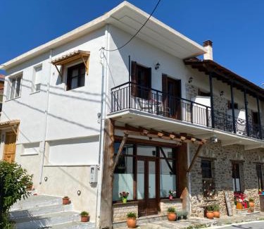 Agios Petros Apartment | Family-Friendly 1924 Studios: Guest Rated 9/10