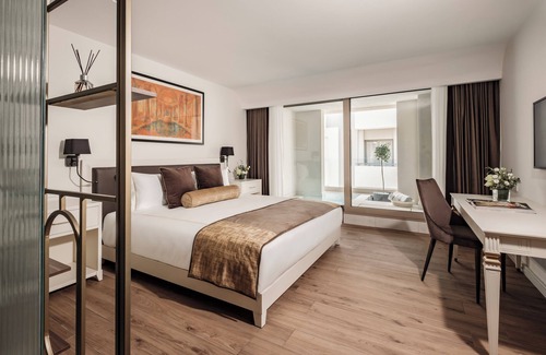 Sliema Hotel | 1926 Les Bains Private Spa Suites