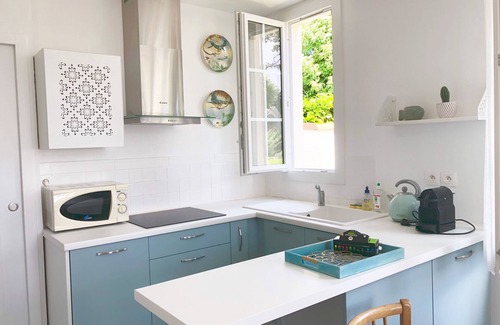 Saint-Palais-sur-Mer Villa | Charming 1930's Villa Steps from the Beach with Ocean View