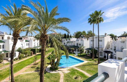 Nueva Andalucia House | Spacious 3-Bedroom House with Pool for Family Getaways