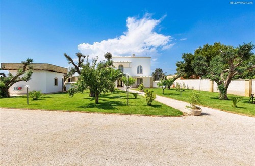 Pittuini House | Comfortable Family Stay at 1977 B B I Tarocchi