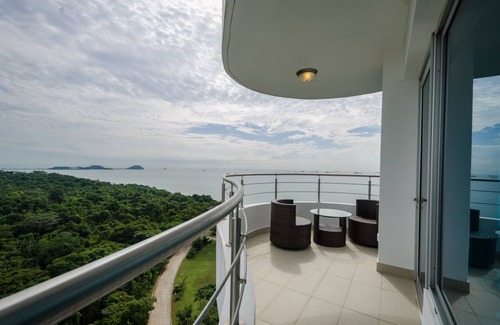Playa Bonita Village Apartment | Guest Rated: 9.8 at Oceanview Playa Bonita Resort