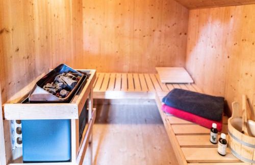 Bad Sankt Leonhard im Lavanttal House | Pet-Friendly 1A Chalet Rast with Oceanfront Views