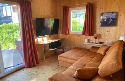 Bad Sankt Leonhard im Lavanttal Ski Chalet | Discover 1A Chalet Nest: Trails, Grilling & Ocean Views