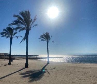 Cullera Apartment | Oceanfront Getaway with Pool - Guest Rated 9.5/10