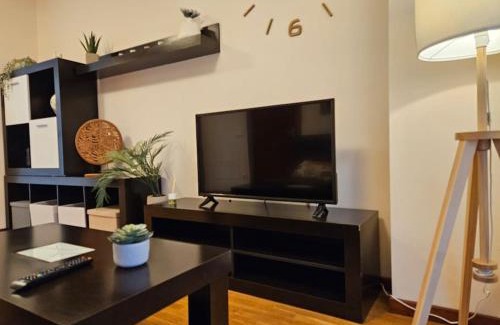 Distrito Oeste Apartment | Relaxing Family-Friendly Apartment in Gijón - 4 Stars