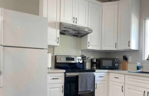 Monterey Park House | 1B1B/Studio/Fully Private/Free parking/Restaraunts/
