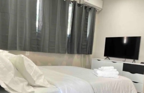 Monterey Park House | 1B1B/Studio/Fully Private/Free parking/Restaraunts/