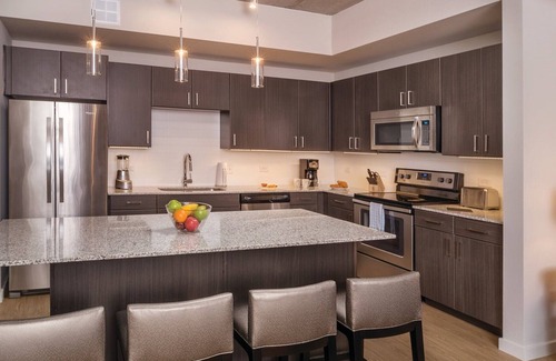 Civic District Resort | Elegant 1BD Austin with Rooftop Pool, Firepit & BBQ!