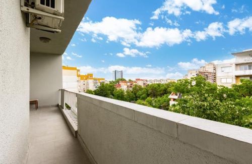 Plovdiv Apartment | 1BD Flat in Plovdiv - 25 min Walk from the Centre by Flat Mаnаger