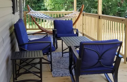Phenix City House | Cozy 1bd+Loft Retreat Near Fort Moore – Rated 10/10!