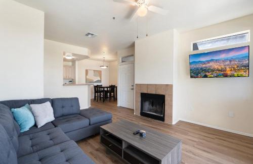 Central Scottsdale Apartment | Discover Scottsdale Resort with Pool & Hot Tub Amenities