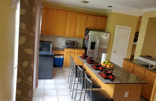 Sharpstown House | Cozy 1Bdr Townhome with Pool Near Galleria Attractions
