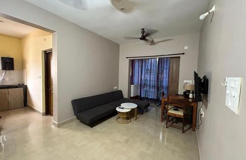 Moira Apartment | Cozy 1BHK Studio Apartment in North Goa with Breakfast