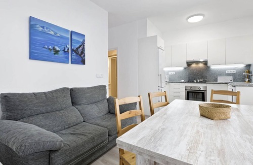 Llafranc Apartment | Elegant 5-Bedroom Duplex Just Steps from Llafranc Beach