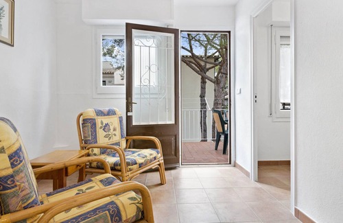 Llafranc Apartment | Elegant 5-Bedroom Duplex Just Steps from Llafranc Beach