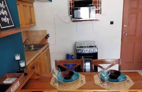 Barbican Apartment | 1br/1ba 5mins walk from everything- Central8
