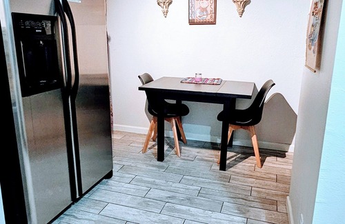 Camelback East House | Pet-Friendly Central Phoenix Casita with Spa and Hot Tub