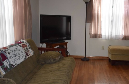 Corning House | 1BR + 2BA. 2nd BR available for additional fee / night. Two blocks to downtown