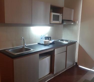 Old Jakarta Apartment | Guest Rated 10/10: Mediterania Marina Ancol Apartments
