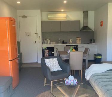 Fingal Apartment | 1BR Apartment 43 sleeps 5,Golf,Beach,Hot Springs