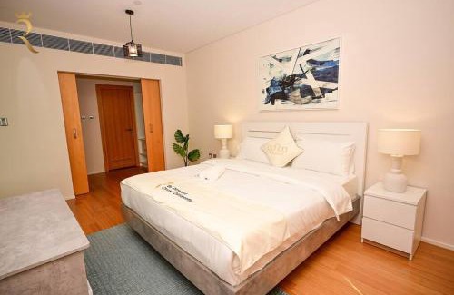 Al Raha Beach Apartment | Retreat at Starlight 1BR Apartment: Pet-Friendly Getaway