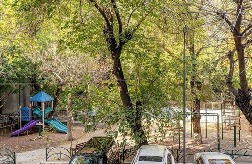 Kentron Apartment | Cozy 1BR Apartment Near Opera with Child-Friendly Kitchen