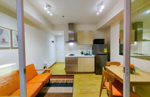 Don Bosco Apartment | Modern 1BR Condotel Azure Urban Resort with Pool Access