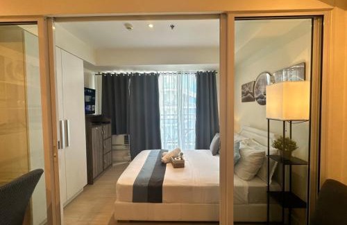 Don Bosco Apartment | 1BR Condotel in Azure Urban Resort Near NAIA #BH1