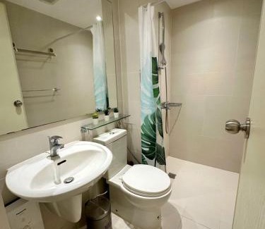 Don Bosco Apartment | 1BR Condotel in Azure Urban Resort Near NAIA #BH1