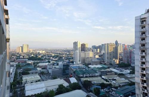 Highway Hills Apartment | Cozy 1BR Condotel with Balcony at FAME Residences