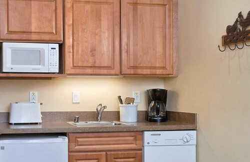 Taos Condo | Cozy Pueblo Style Condo with Hot Tub & Scenic Views