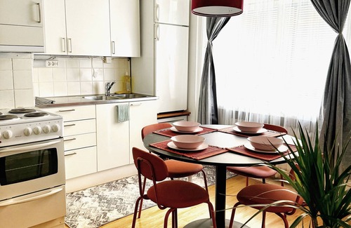 Kamppi Apartment | 1BR Demure Design Urban Living Space