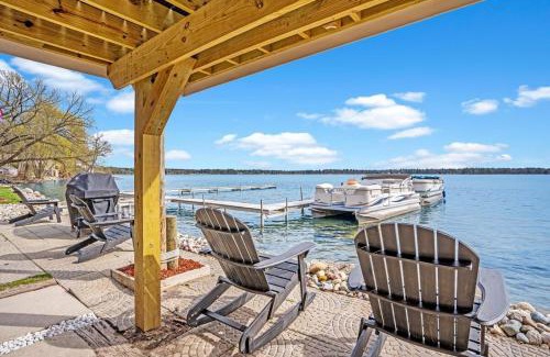 Mayfield House | Charming 1BR Fife Lake Haven with Fire Pit & Hot Tub