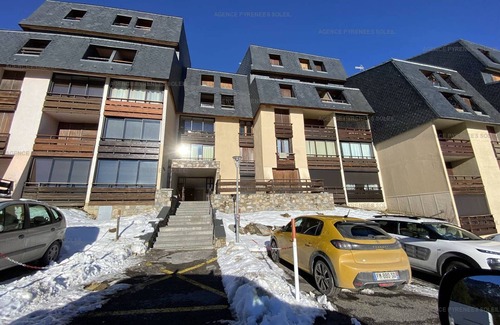 Les Angles Apartment | Cozy Apartment Les Angles for 4 with Spa and Breakfast