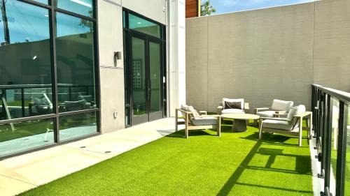 McNeil Apartment | 1BR Getaway Pool Gym