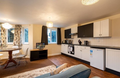 Oxford Apartment | Convenient 1BR Headington Flat with Free Parking & Pets Welcome