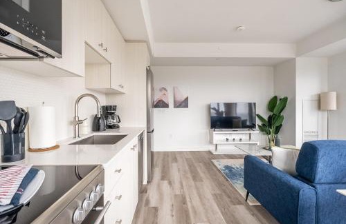 Kitchener House | Modern 1BR Condo with King Bed and City Views