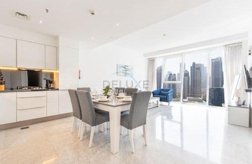 Downtown Dubai Apartment | 1BR Overlooking Burj Khalifa and Dubai Water Canal, Easy Access to Downtown, The Pad, Business Bay by Deluxe Holiday Homes