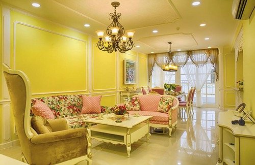Phu My Apartment | Cozy 1BR Victorian Apartment with River View and Hot Tub