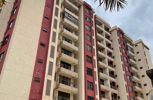 Nairobi Apartment | Convenient 1BR Retreat with Pool & Spa Near City Hotspots